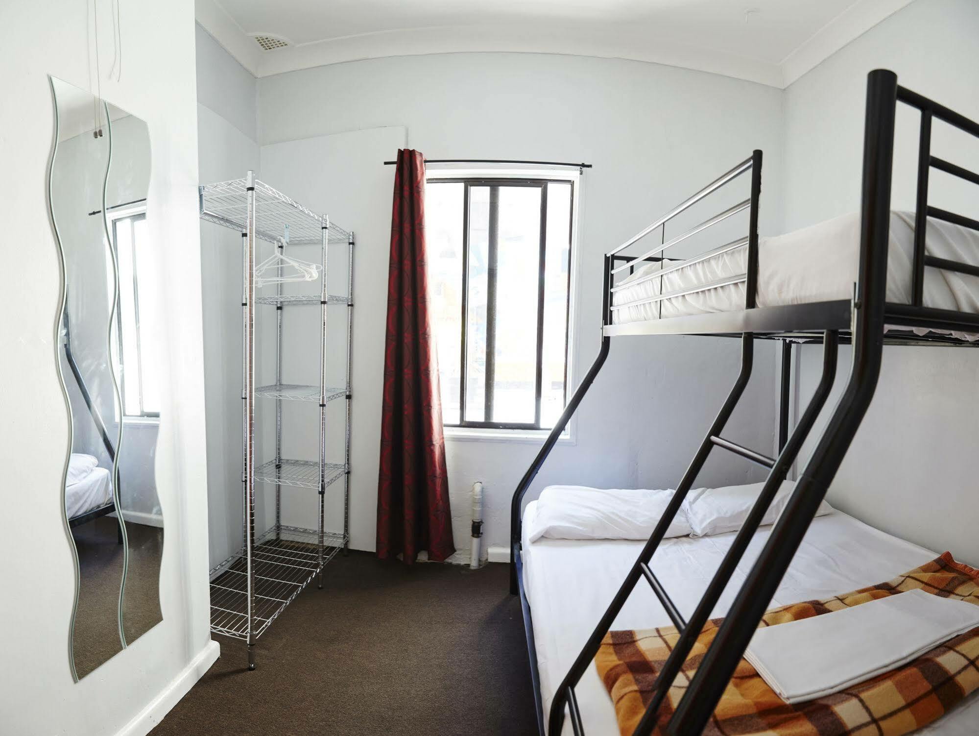 Home Backpackers Sydney Exteriör bild